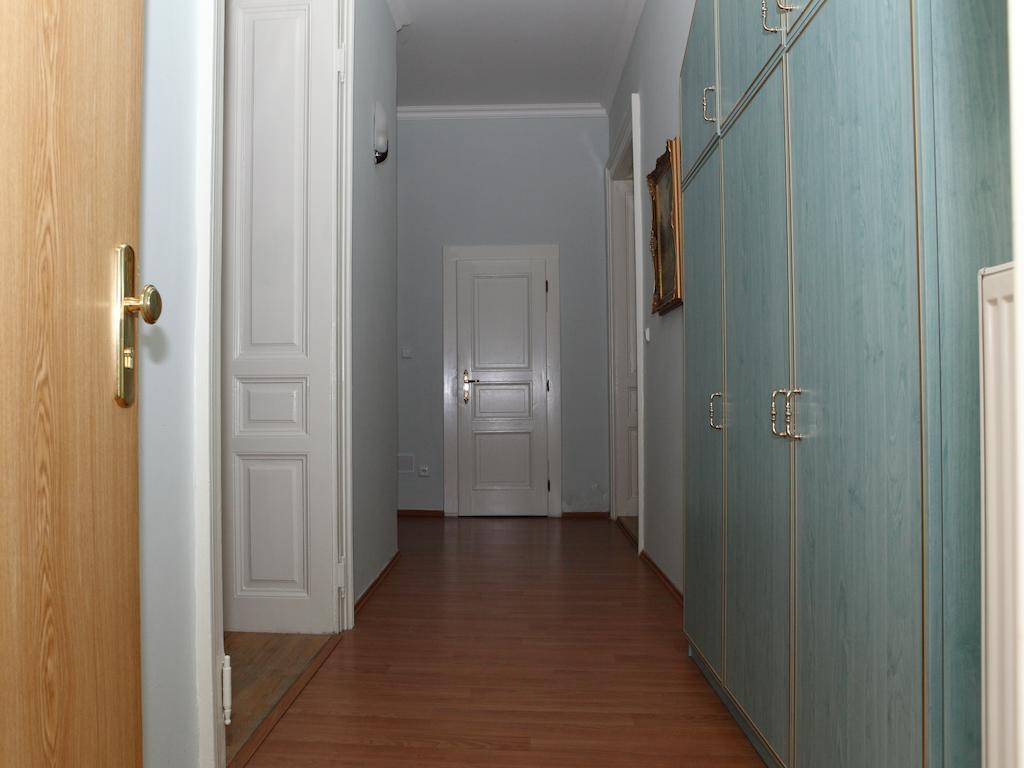 7K - Apartmany Lazenska カルロヴィ・ヴァリ エクステリア 写真