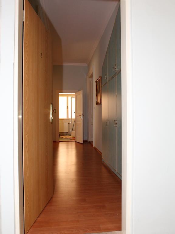 7K - Apartmany Lazenska カルロヴィ・ヴァリ エクステリア 写真